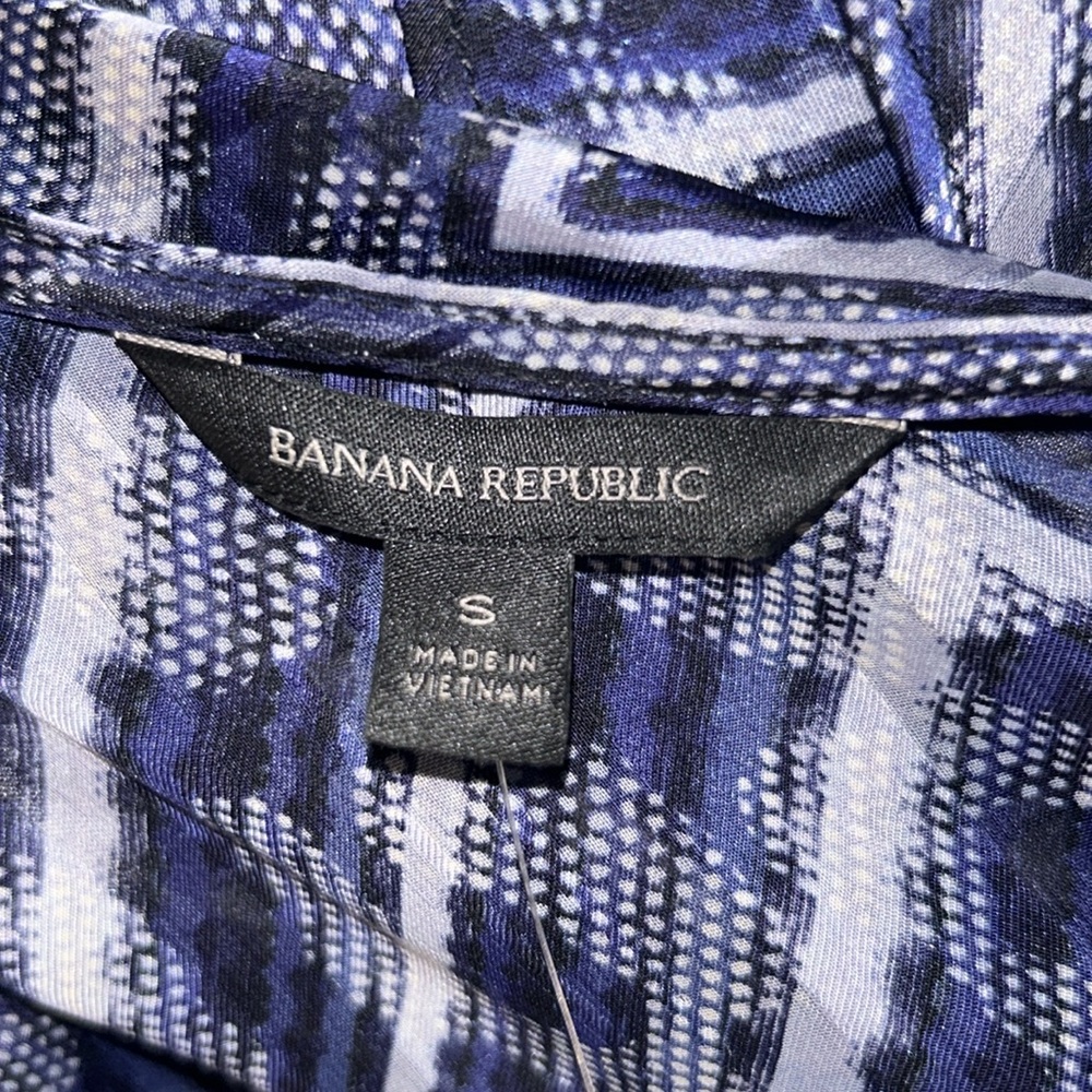 NWT Banana Republic Sheer Geometric Print Split Sleeve Navy Flowy Blouse Sz S - Picture 11 of 12